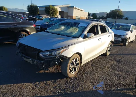 2021 Kia Forte Lxs из США, поврежденный, VIN 3KPF24AD9ME349071